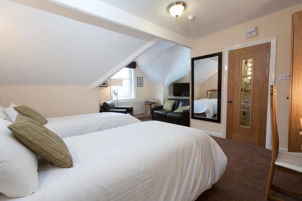 Acer Guest House 约克 外观 照片